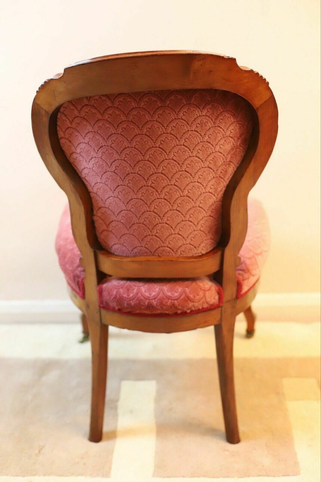 A 19th Century Continental Carved Walnut Show Frame Dining Chair photo Furniture