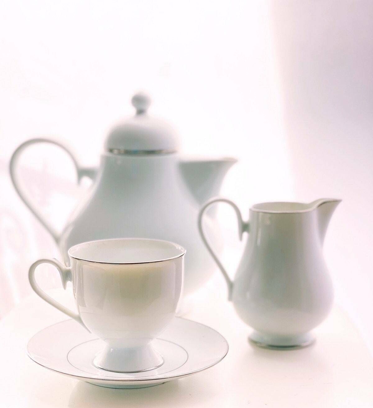 Scandinavian Style Noritake Bone China Tea Service 1970s 4 Settings ‘Silverdale’ photo furniture