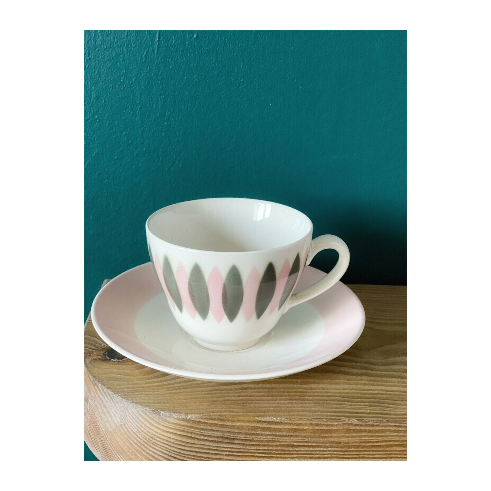 Royal Copenhagen Aluminia ‘Ida’ Coffee Cups 1959