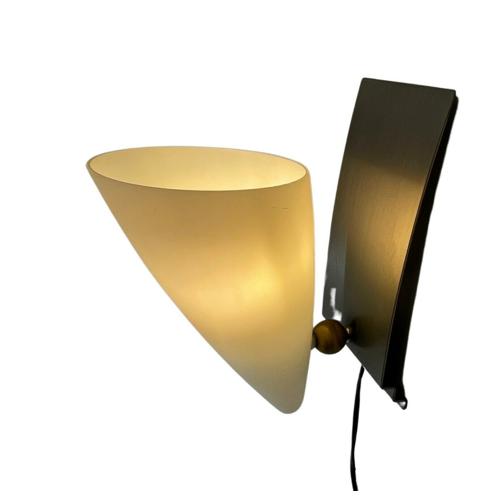 Vintage Herda Wandlamp   Memphis Stijl / Postmodern Design   Wit Matglas photo for sale