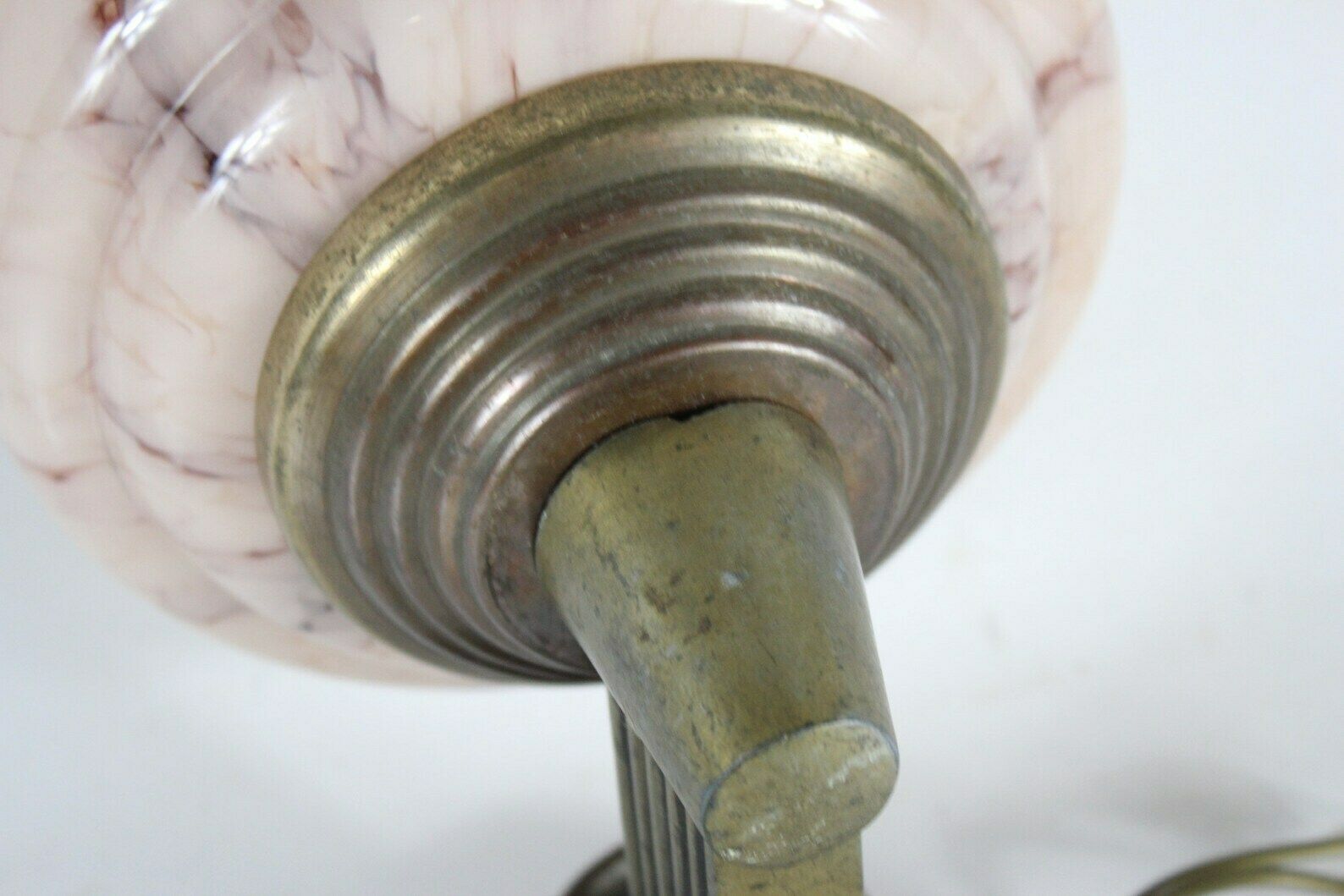 Art Deco   Wall Mounted Lamp With Marble Like Pink Glass   Brass Base photo vintage