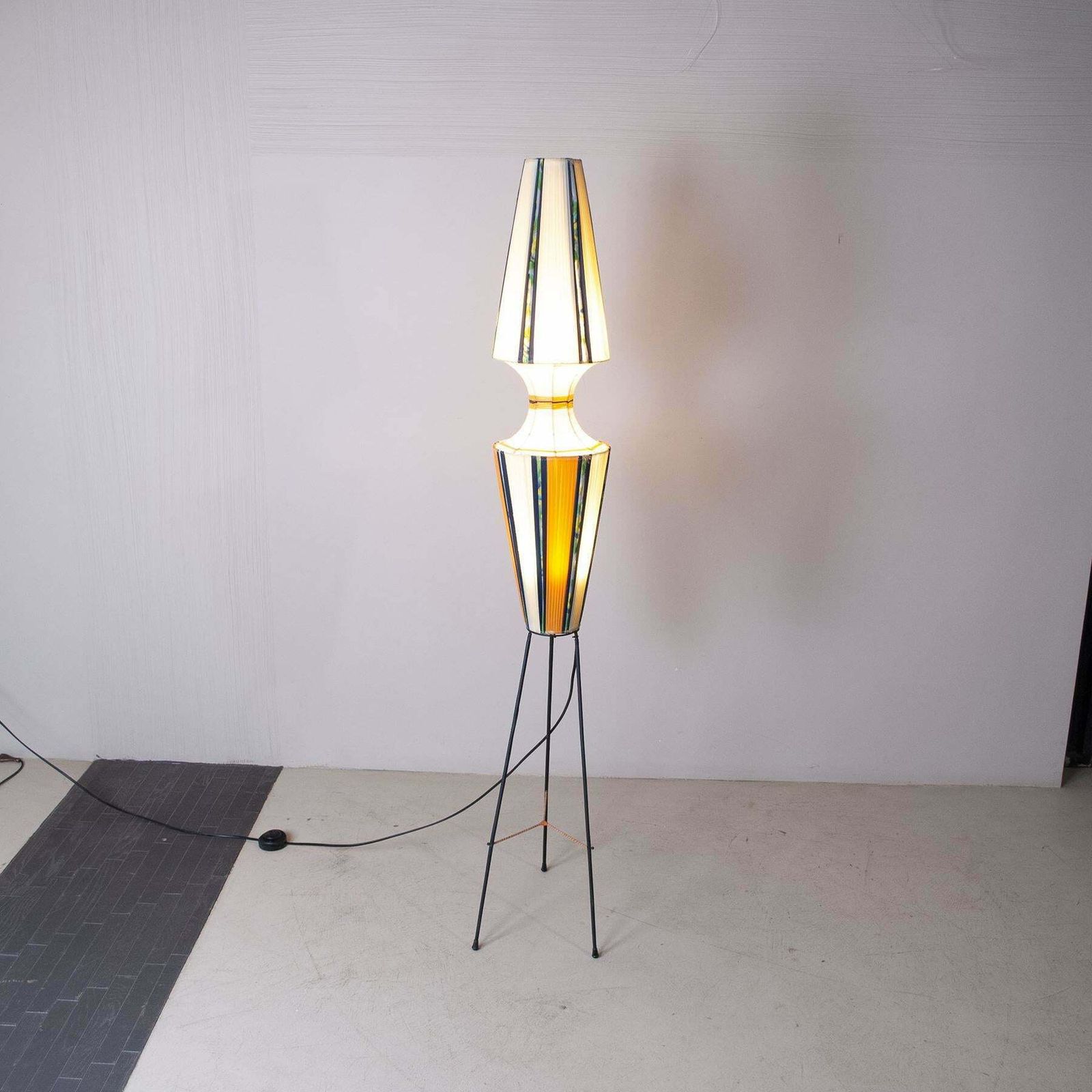 Italian Production Floor Lamp Late 1950s photo Lighting
