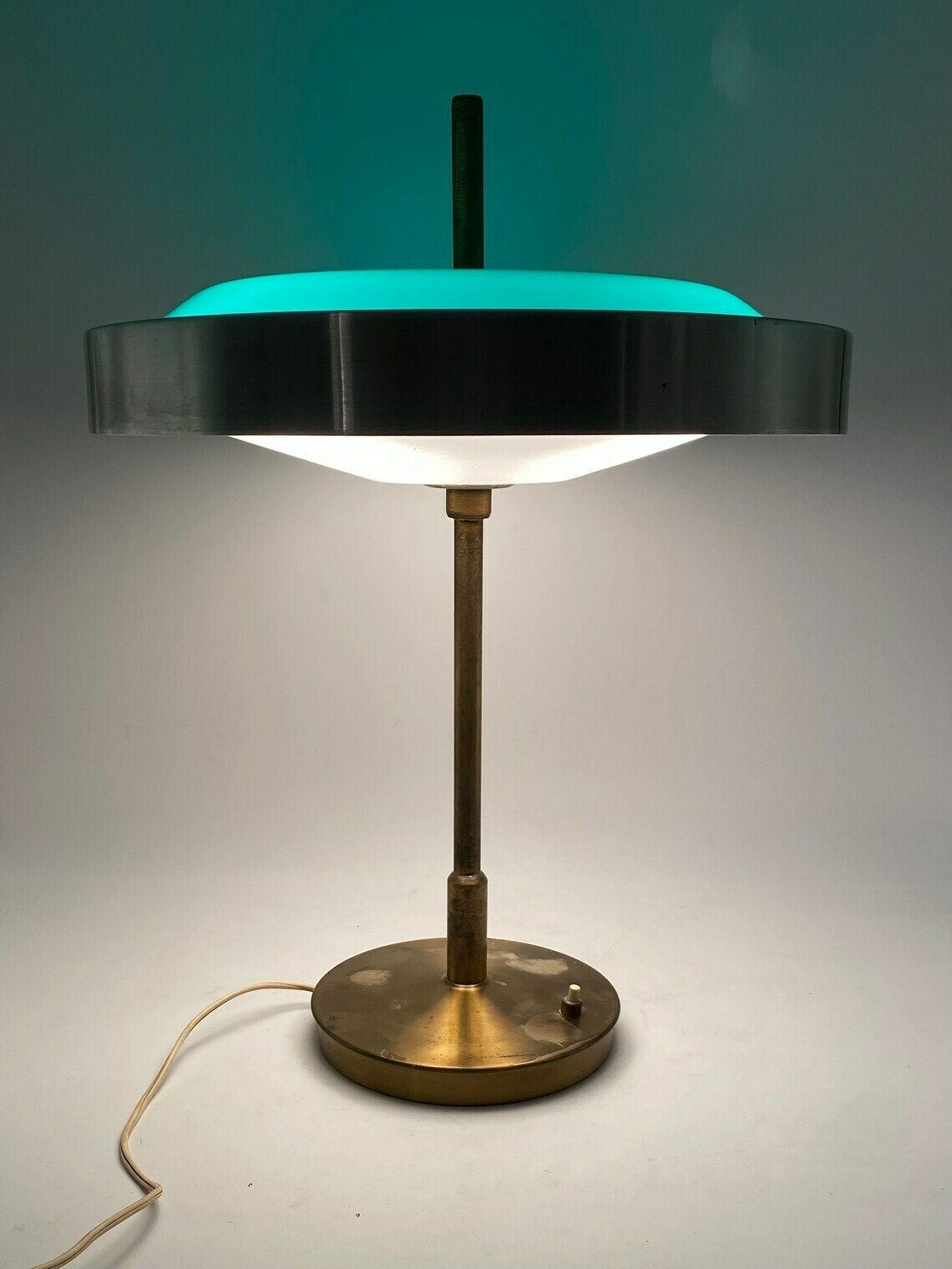 Oscar Torlasco, Important Brass And Glass Table / Desk Lamp, Prod. Lumi, 1960 Ca. photo vintage