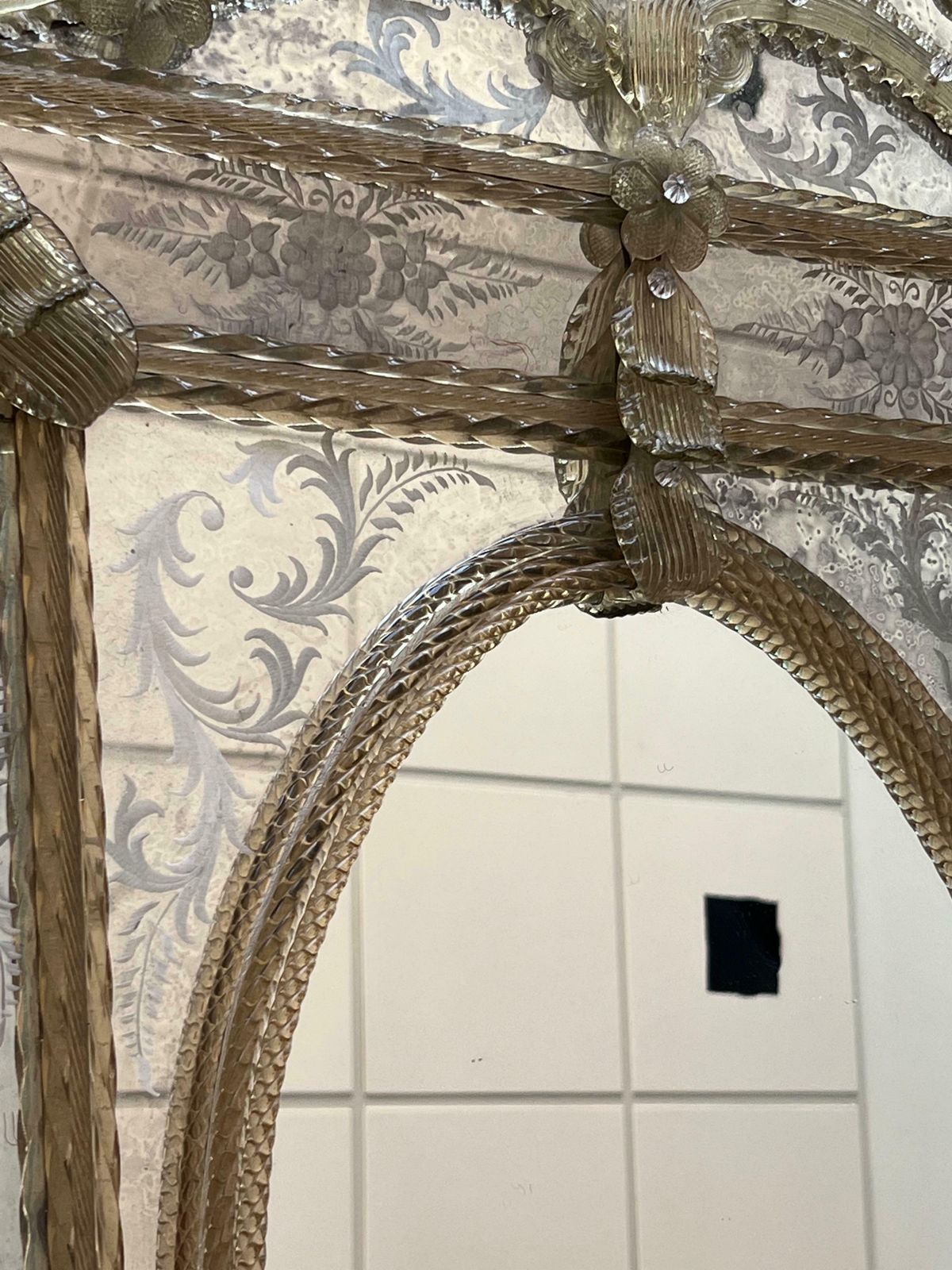 photo furniture 18th Century Crest Top Venetian Rectangular Mirror, Handmade And Hand Silvered