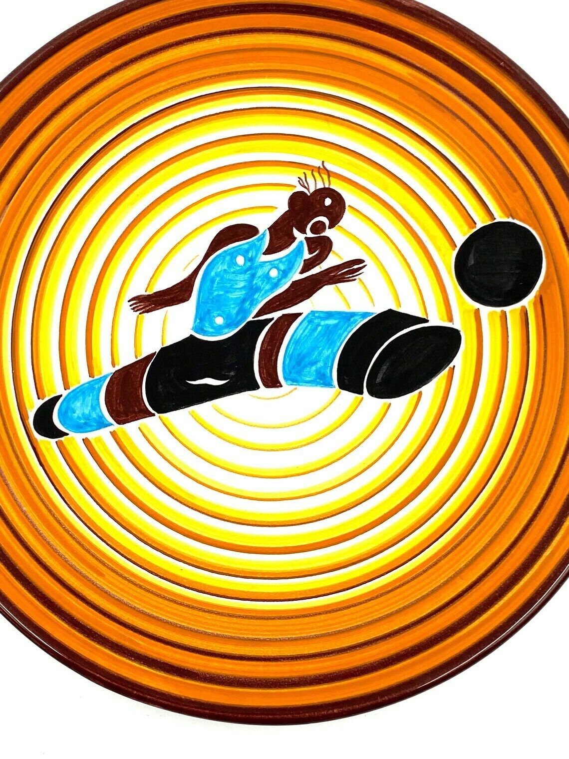 Dante Baldelli  Futurist Soccer Player Plate Reproduced By Fictilia Faenza Italy 1971 photo furniture