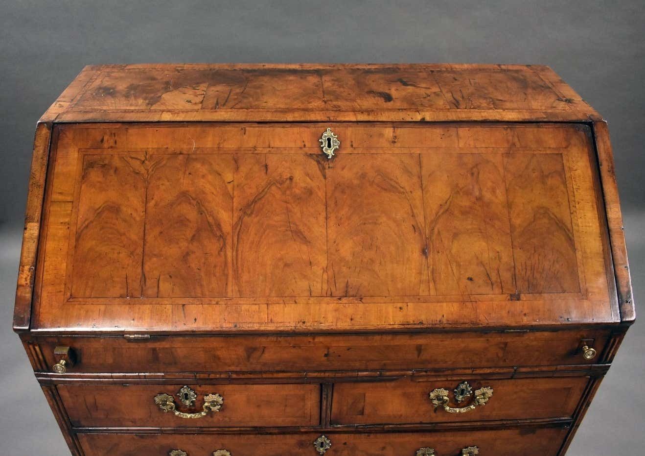 4000.0 George I Walnut Bureau, 1700s, Antique photo