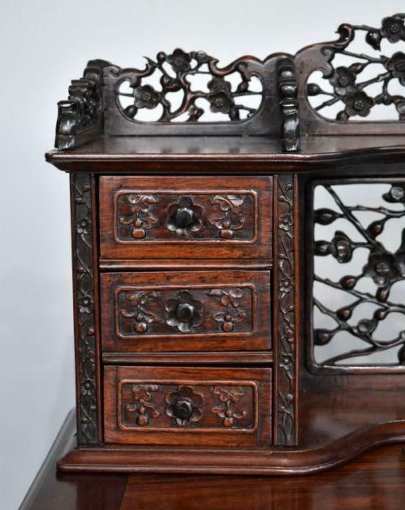 19th Century Chinese Padouk Wood Desk photo Furniture