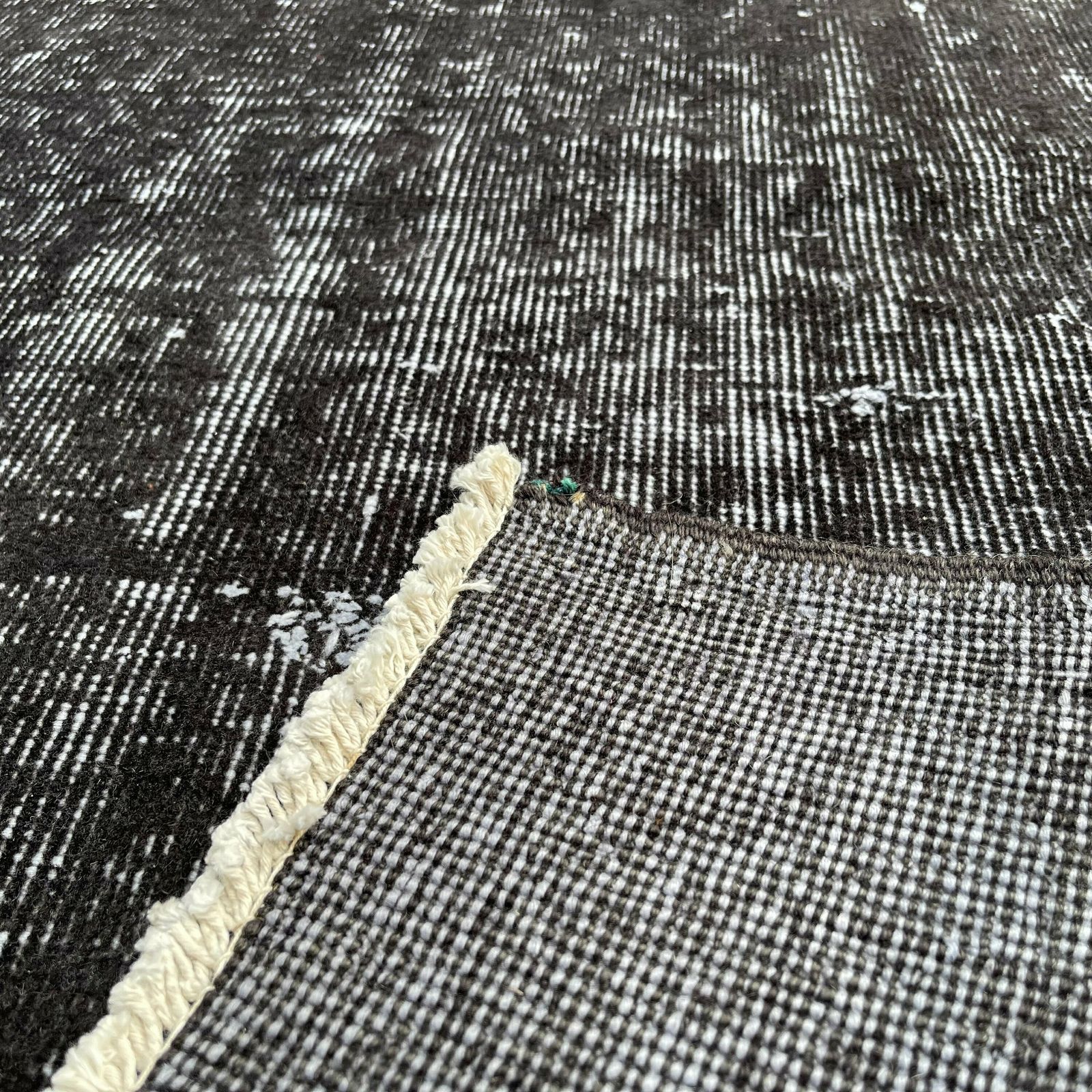 photo furniture Distressed Turkish Rug 200 X 100 Cm Wool Vintage Rug, Over Dyed Grey