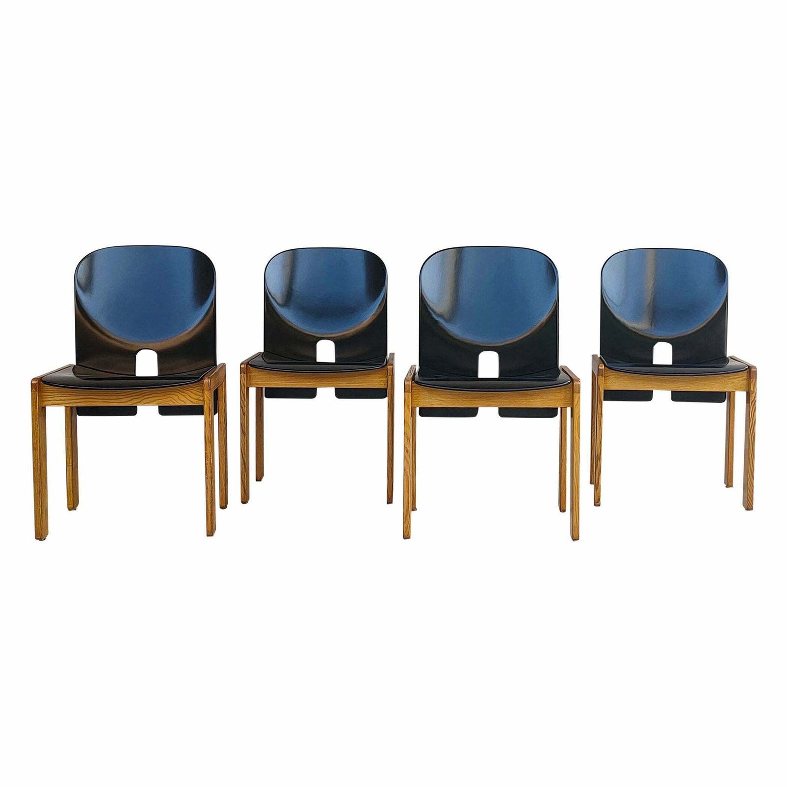 photo for sale Afra And Tobia Scarpa Set Of Four 121 Chairs By Cassina 1960s Italy