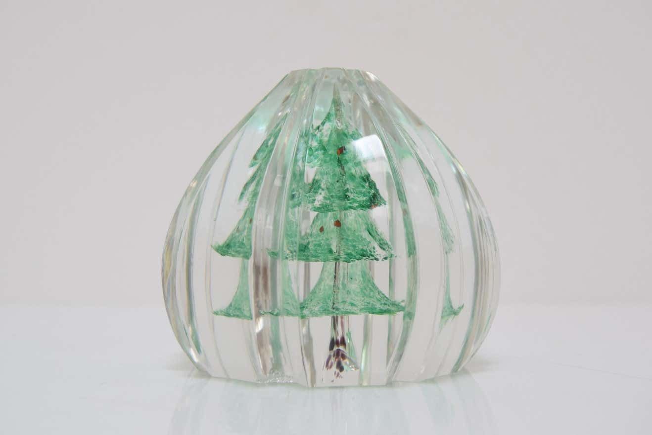 Art Glass Paperweight, Glasswork Novy Bor, 1950s photo Home Decor