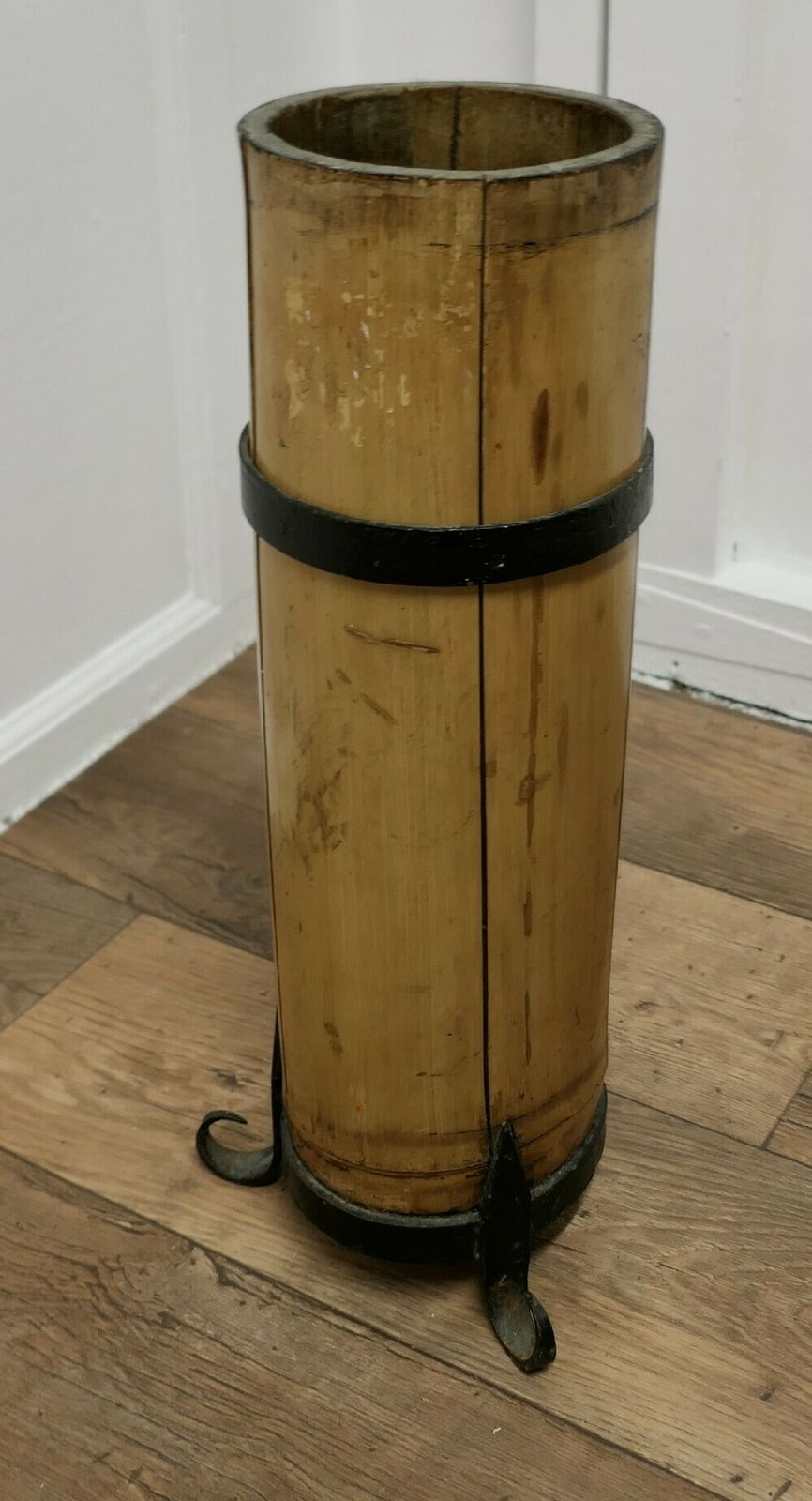 Arts And Crafts Stick Stand Made From Giant Bamboo photo furniture
