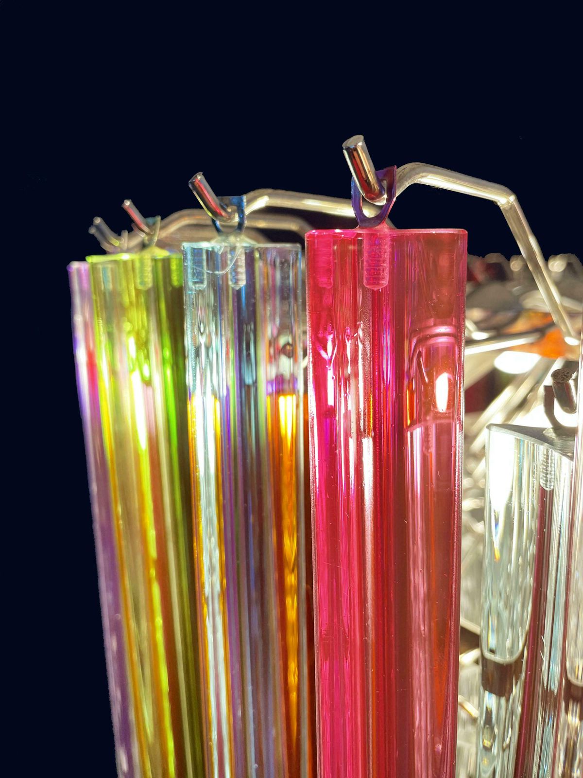 photo vinterior Spectacular Triedri Murano Glass Chandeliers   265 Multicoloured And Clear Prism