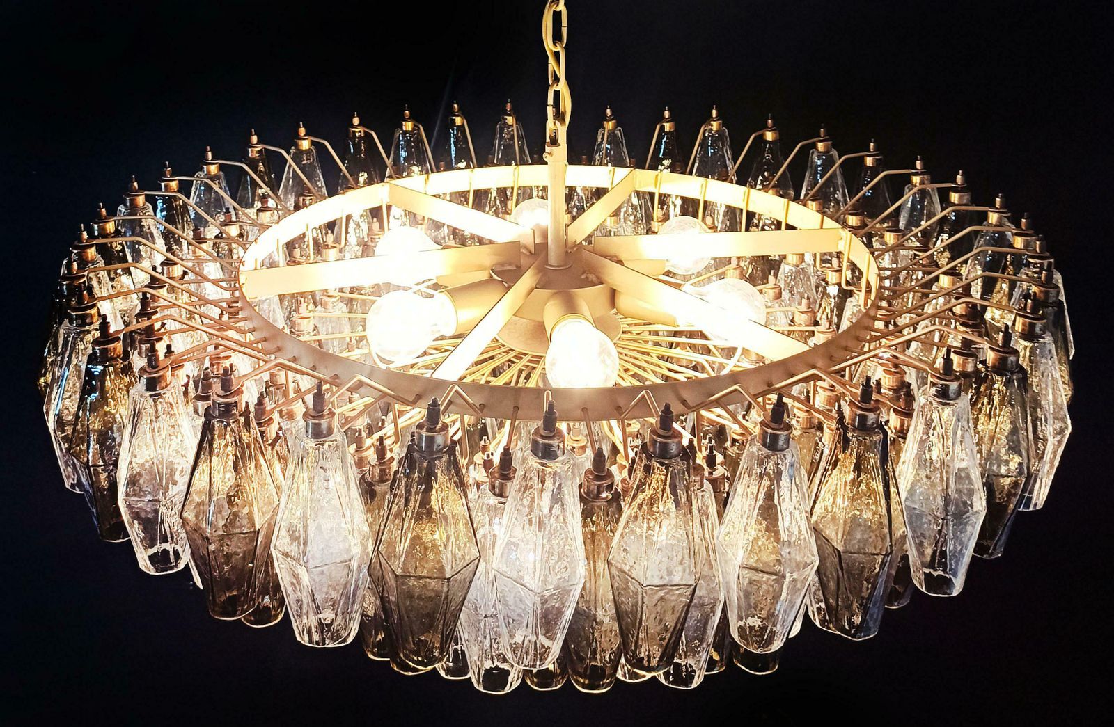 photo vinterior Charming Murano Glass Chandelier   185 Poliedri Clear And Smoked