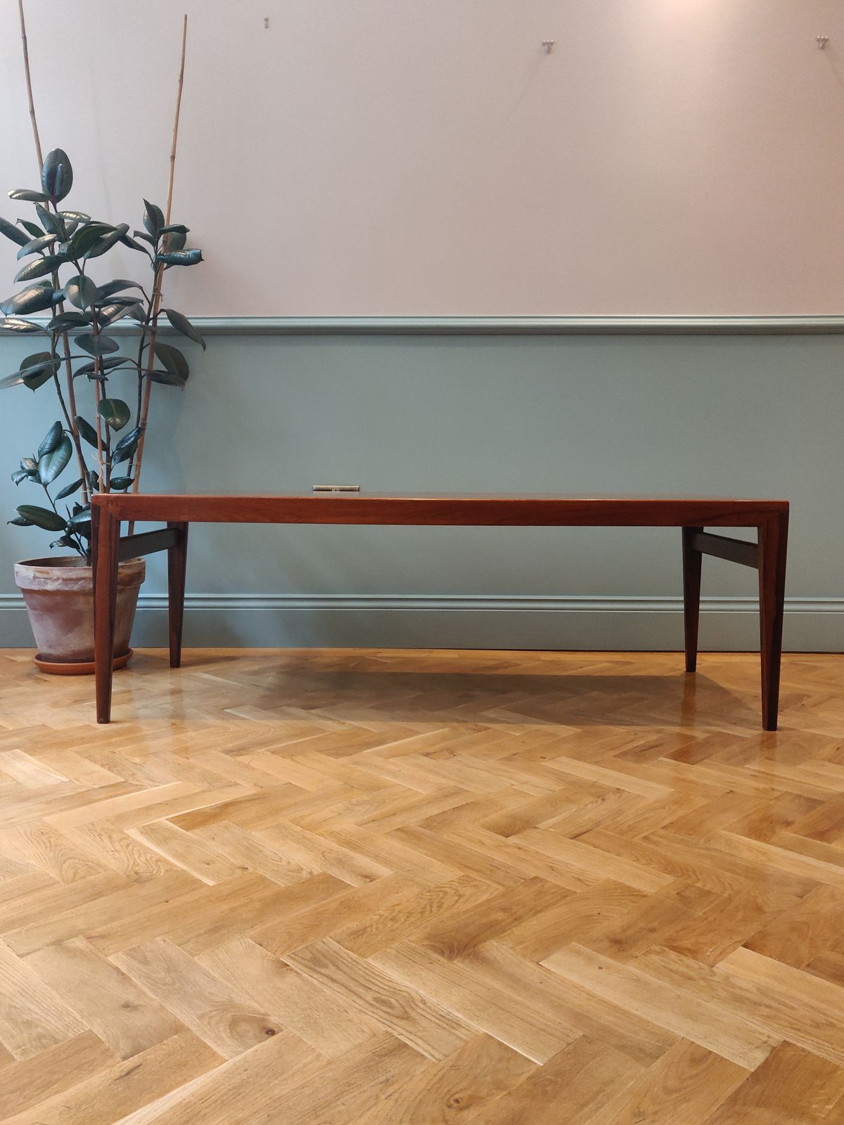 Mid 20th Century Rosewood Extending Coffee Table By Ludvig Pontoppidan photo for sale