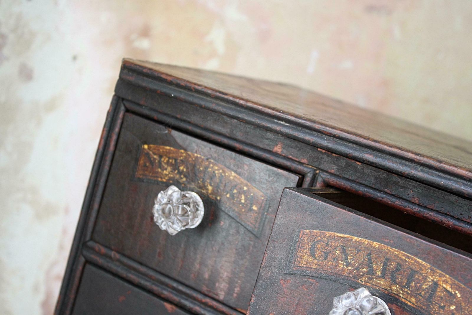 Early 19th Century Chemist Apothecary Drug Pharmacy Drawers Bratley Pontefract photo buy
