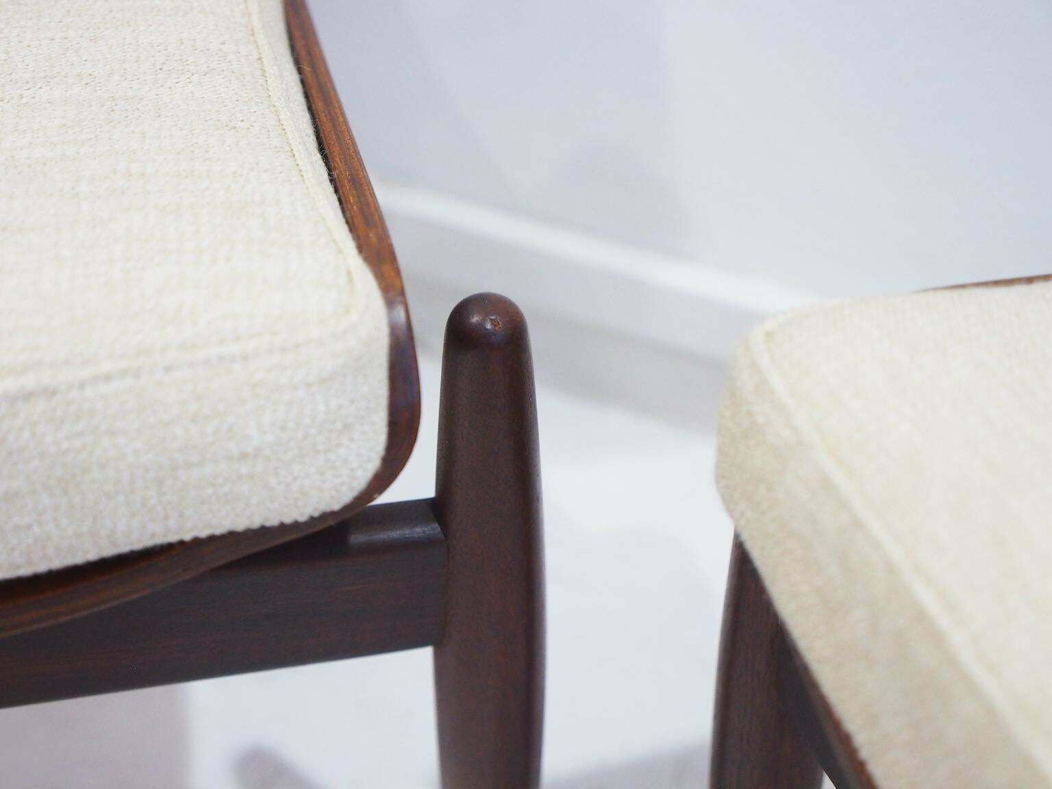 Pair Of Italian Modernist Wooden Side Chairs By Barovero photo vinterior