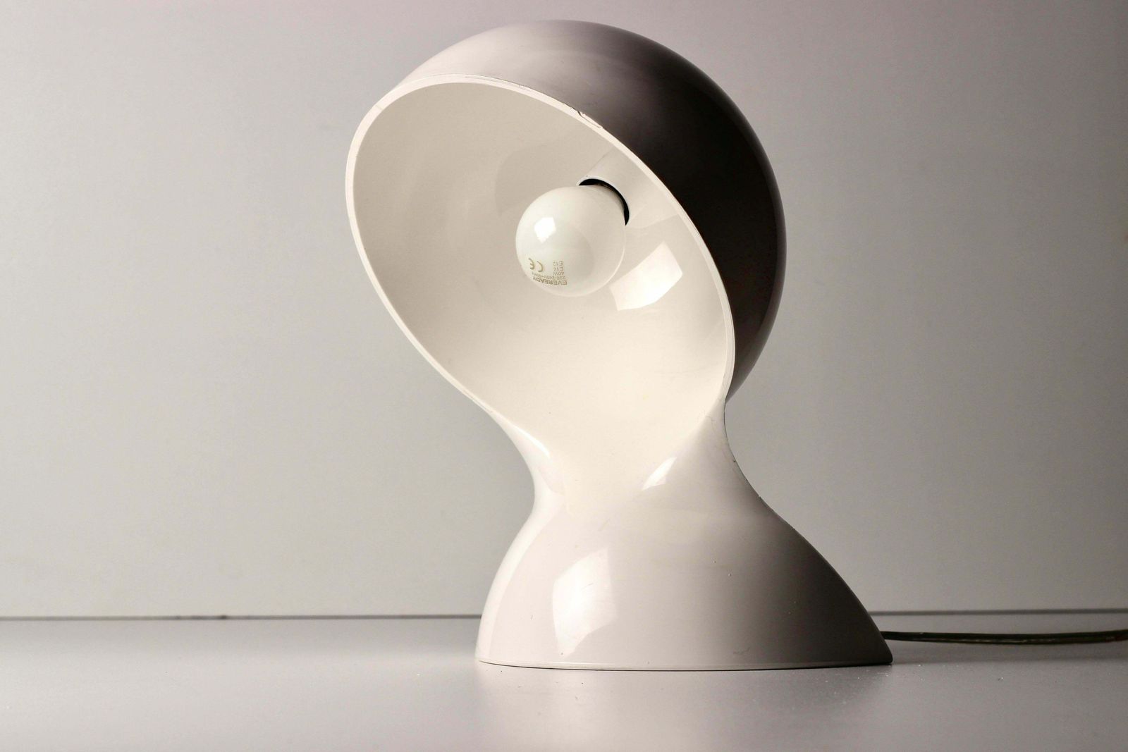 Dalu Table Lamp By Vico Magistretti For Artemide photo furniture