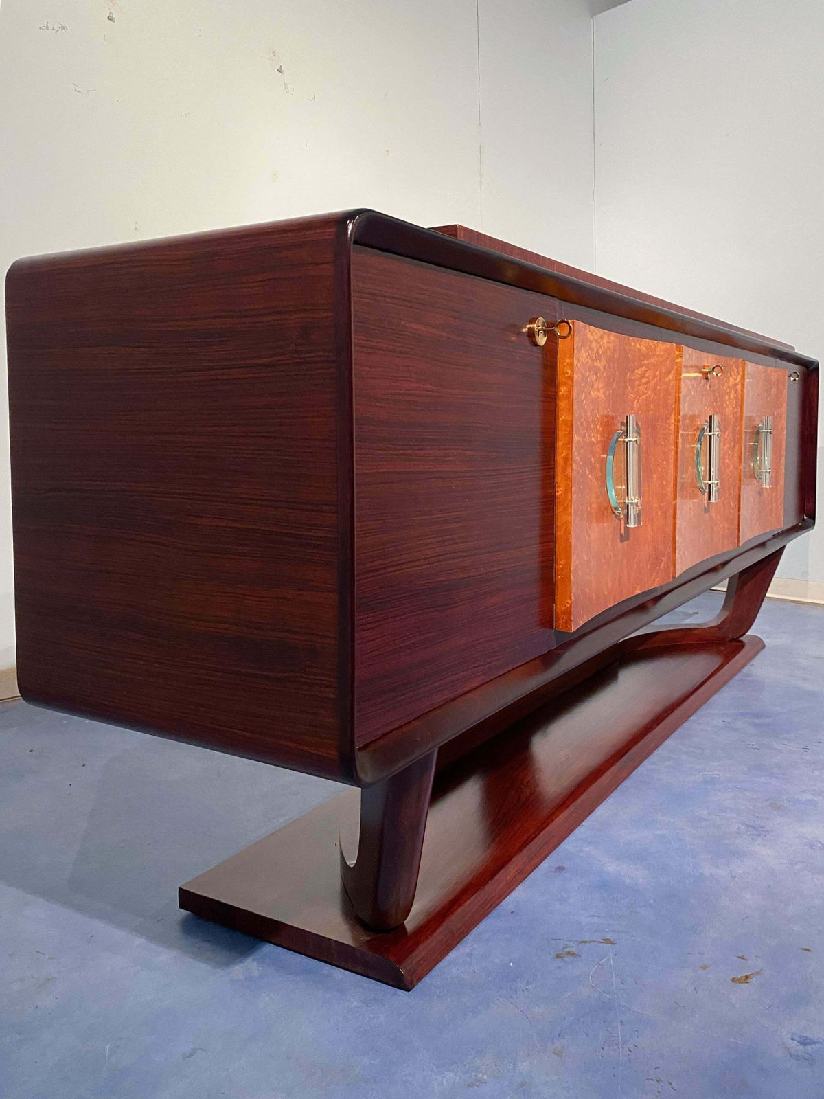 Italian Art Deco Sideboard With Bar Cabinet Attributed To Osvaldo Borsani, 1940s photo Furniture