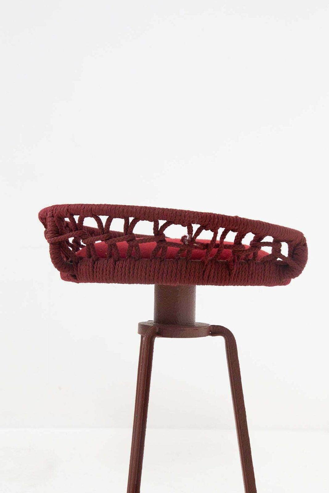 9069.0 Marzio Cecchi Pair Of Italian Red Rope High Stools photo