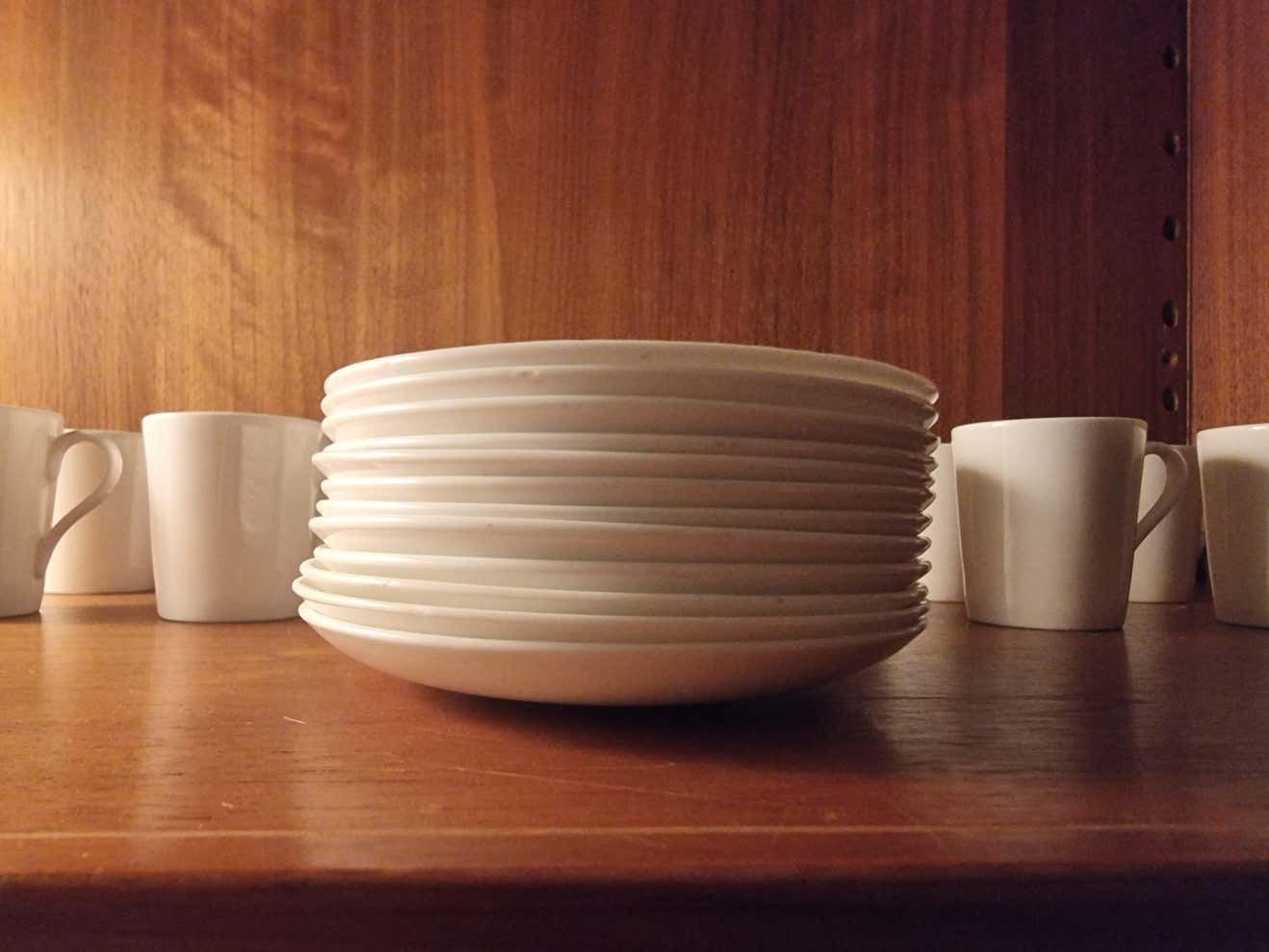 photo vintage Stig Lindberg, Bone Porcelain 10 Espresso Cups Gustavsberg, Scandinavian Modern