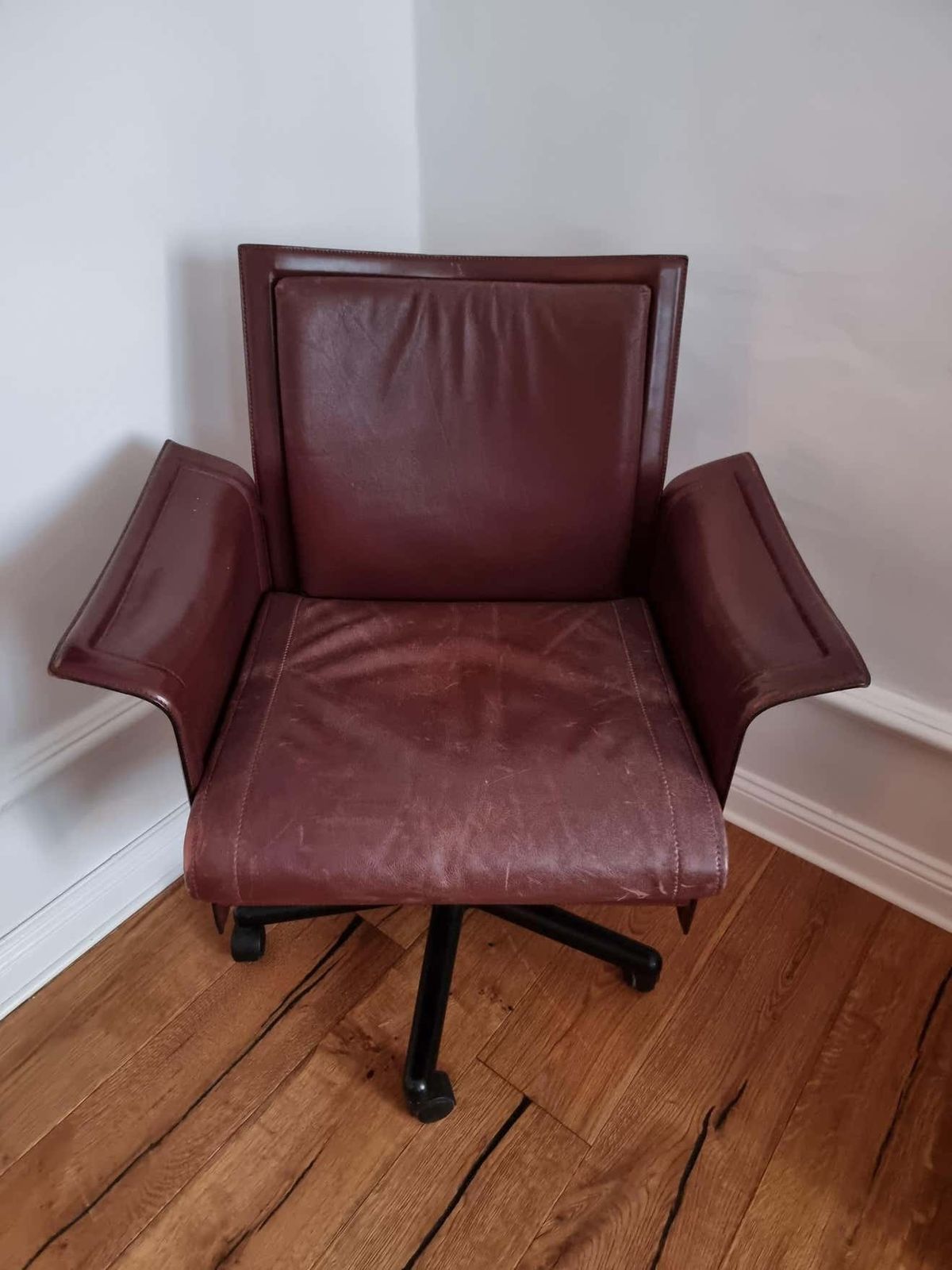 2303.0 Tito Agnoli, Desk / Swivel Chair "Korium" For Matteo Grassi, Post Modern / Italy photo