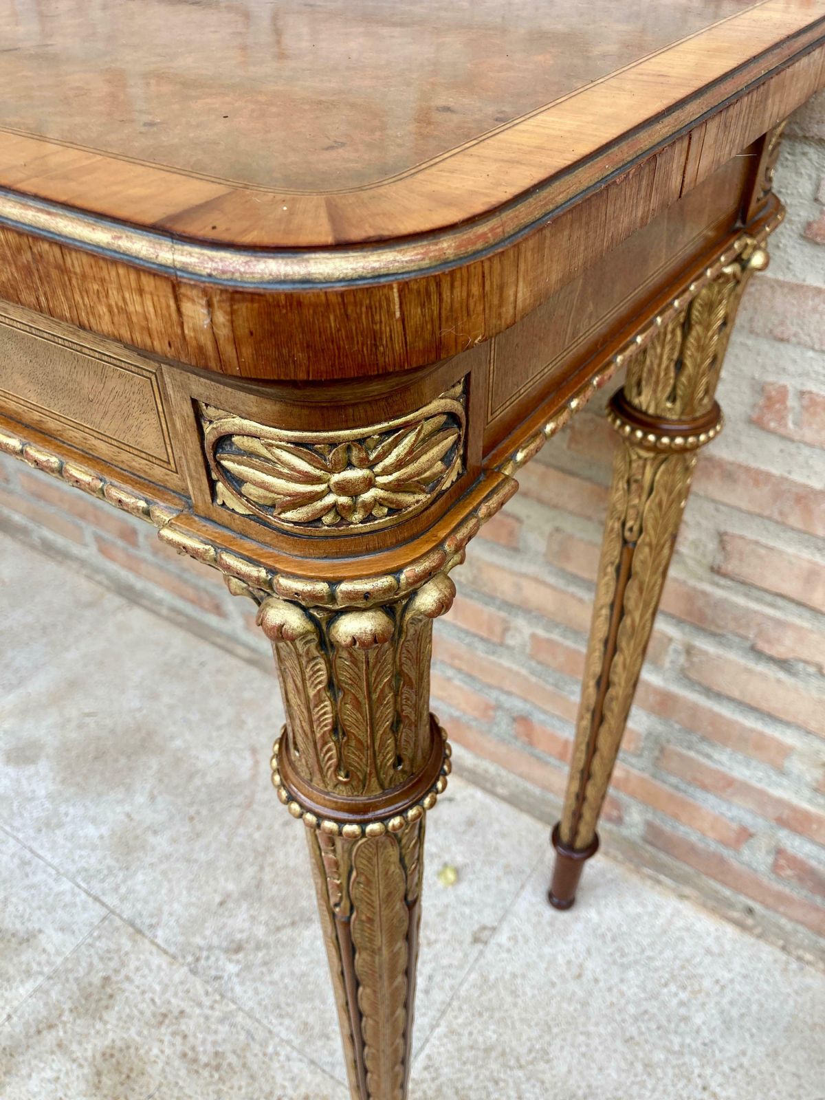 Mobilier Console mid-century française en placage de noyer et de chêne, années 1960 photo