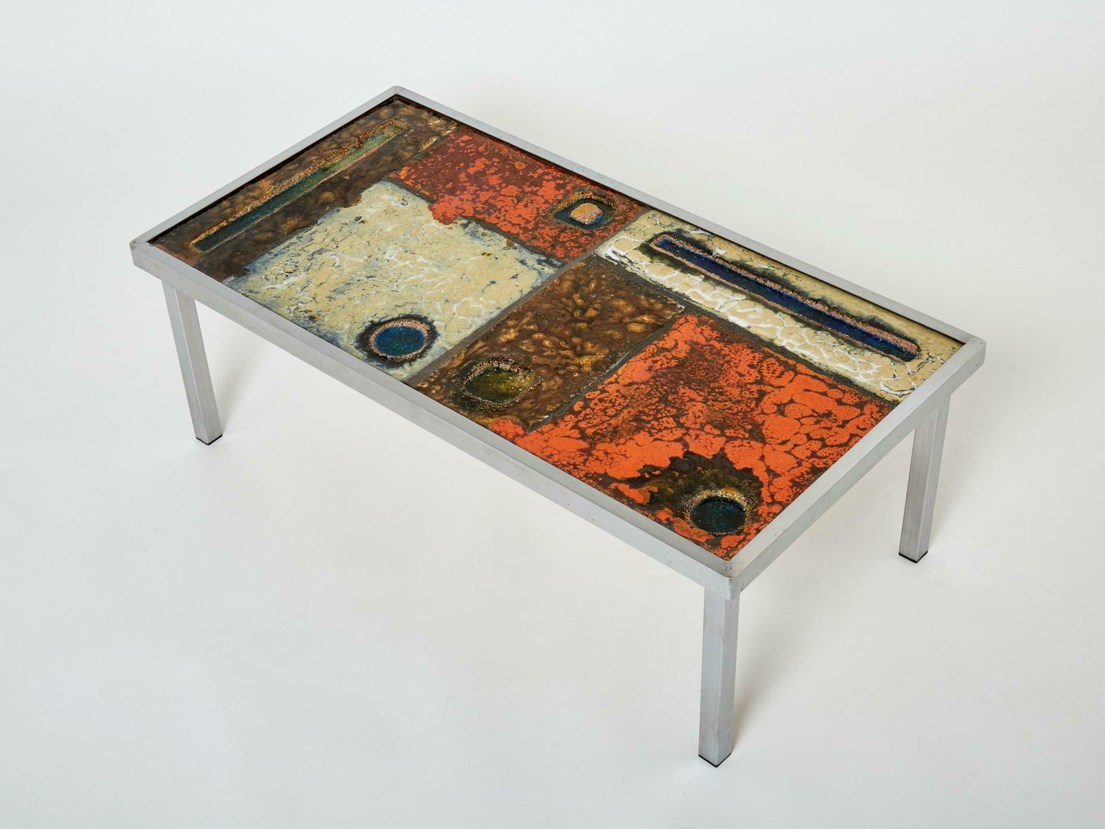 Table basse en céramique et acier Robert et Jean Cloutier, années 1950 photo furniture