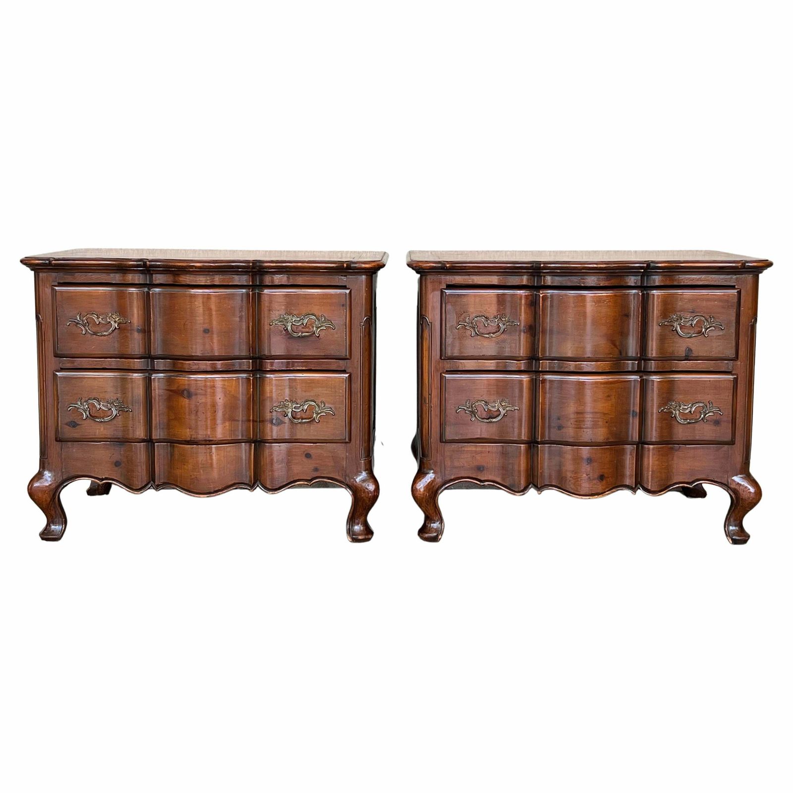 Pair Of Italian Baroque Burled Walnut Chests Of Nightstands