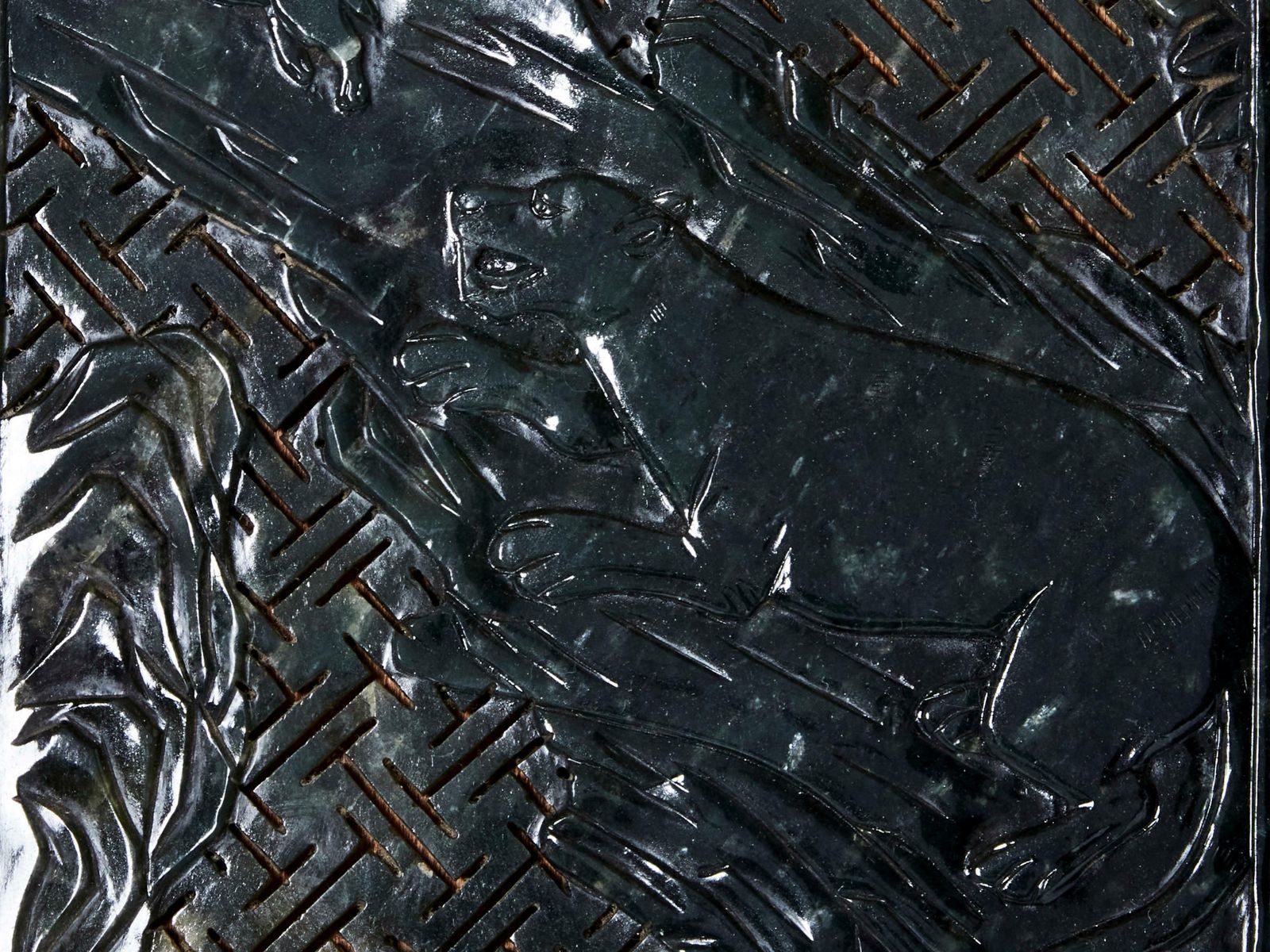 Boîte Art déco française en laque noire, jade sculpté, 1930 photo vintage
