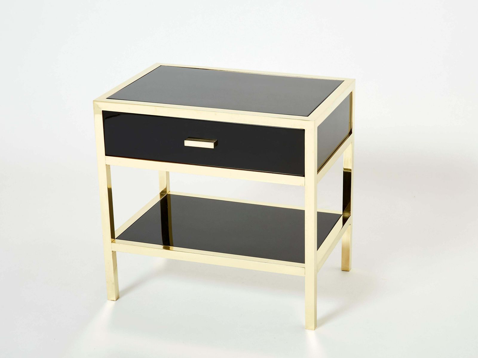 photo vinterior Paire de tables de chevet Michel Pignères en laiton laqué noir, années 1970