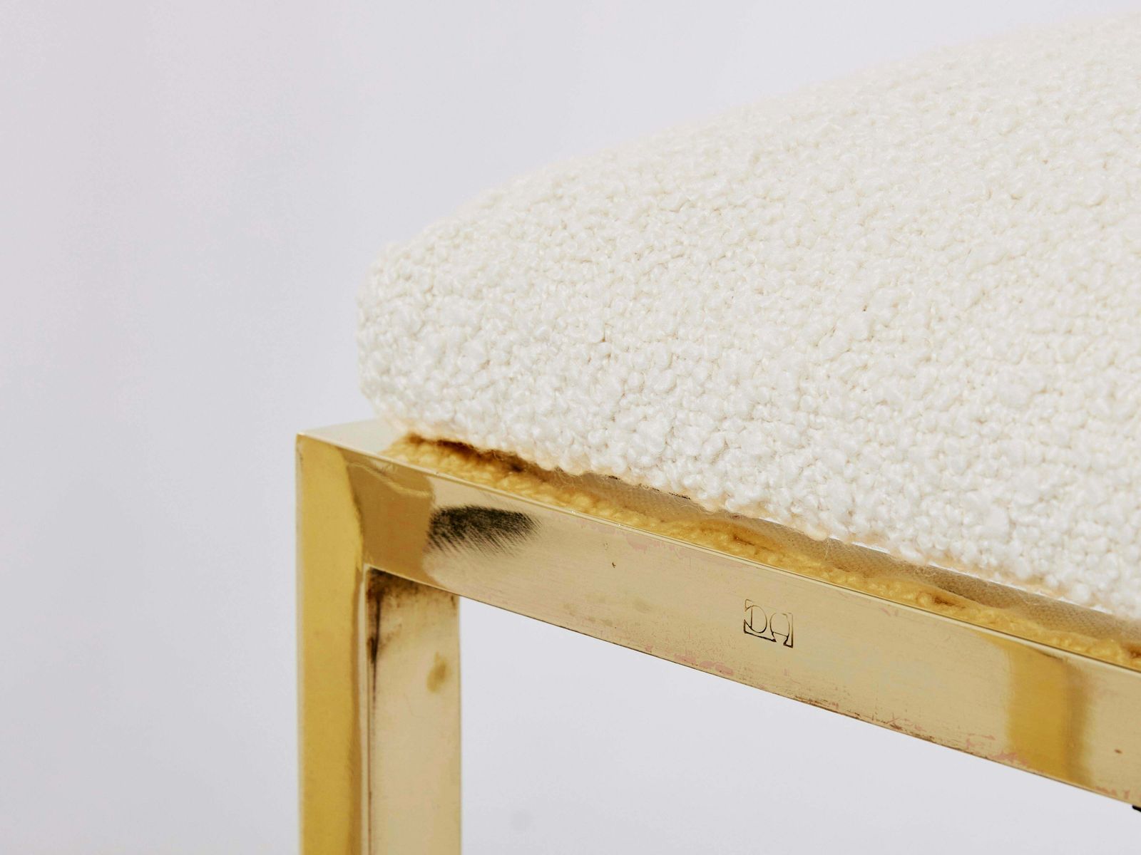 Paire de chaises en laiton signées par Alain Delon pour Jean Charles, années 1970 photo Mobilier