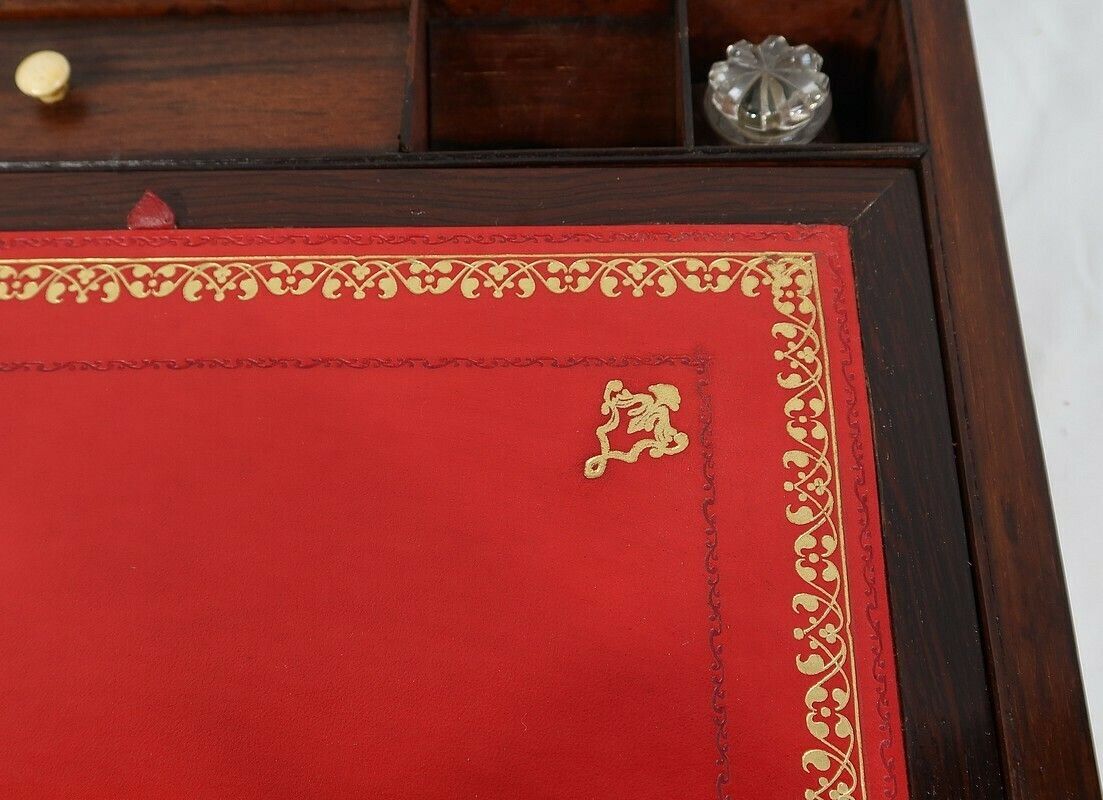 1781.9 Walnut And Mother Of Pearl Travel Case, Napoleon III Period – Mid 19th Century photo