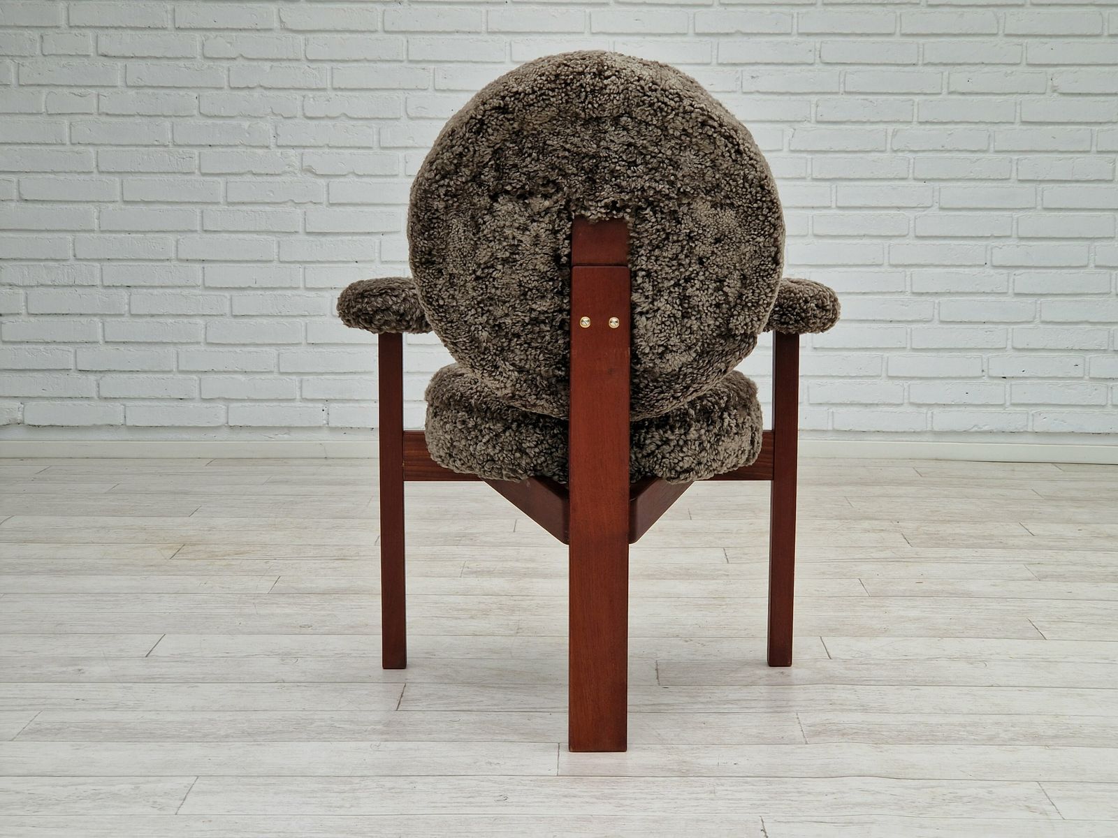 photo vinterior 60s, Danish Design By Bent Møller Jepsen, Armchairs, Model "Medalie", Sheepskin, Teak Wood.