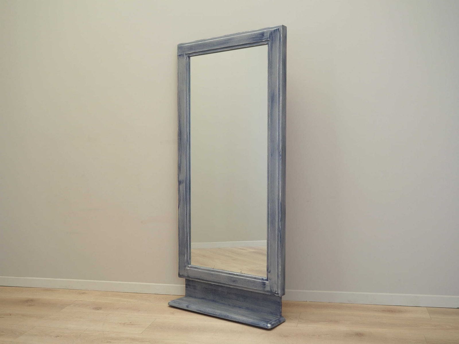 photo furniture Mirror In Beechwood Frame, Danish Design, 1960s, Production: Denmark