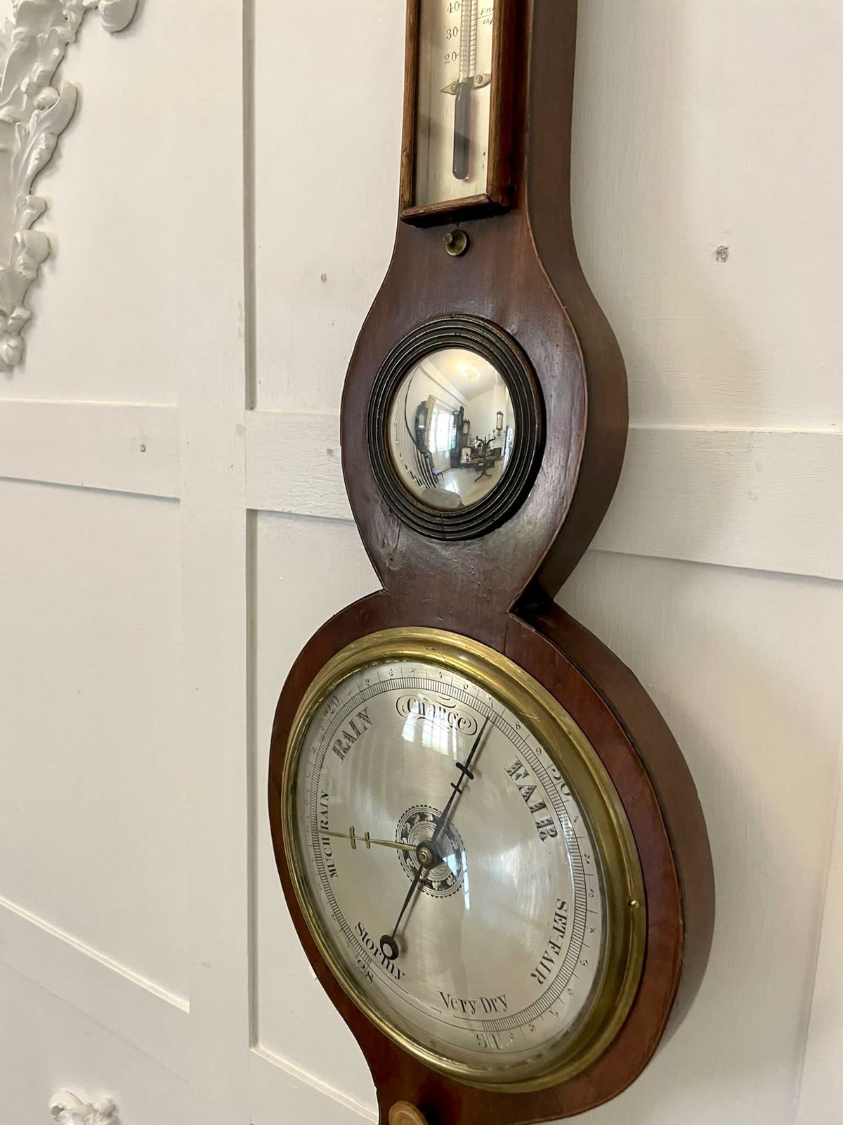 photo furniture Antique 19th Century Rosewood Banjo Barometer