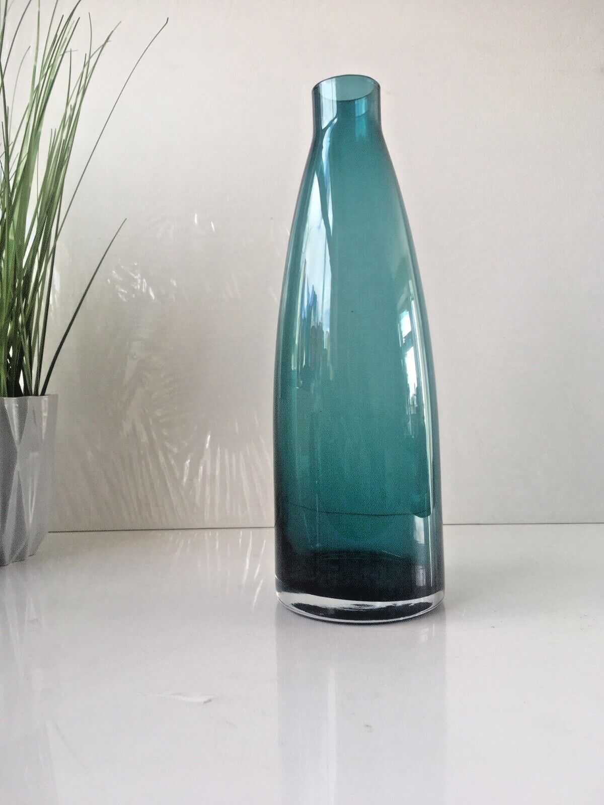 Large Vintage Blue Scandinavian 60's 70's Style Glass Vase Modern  Aseda photo vinterior