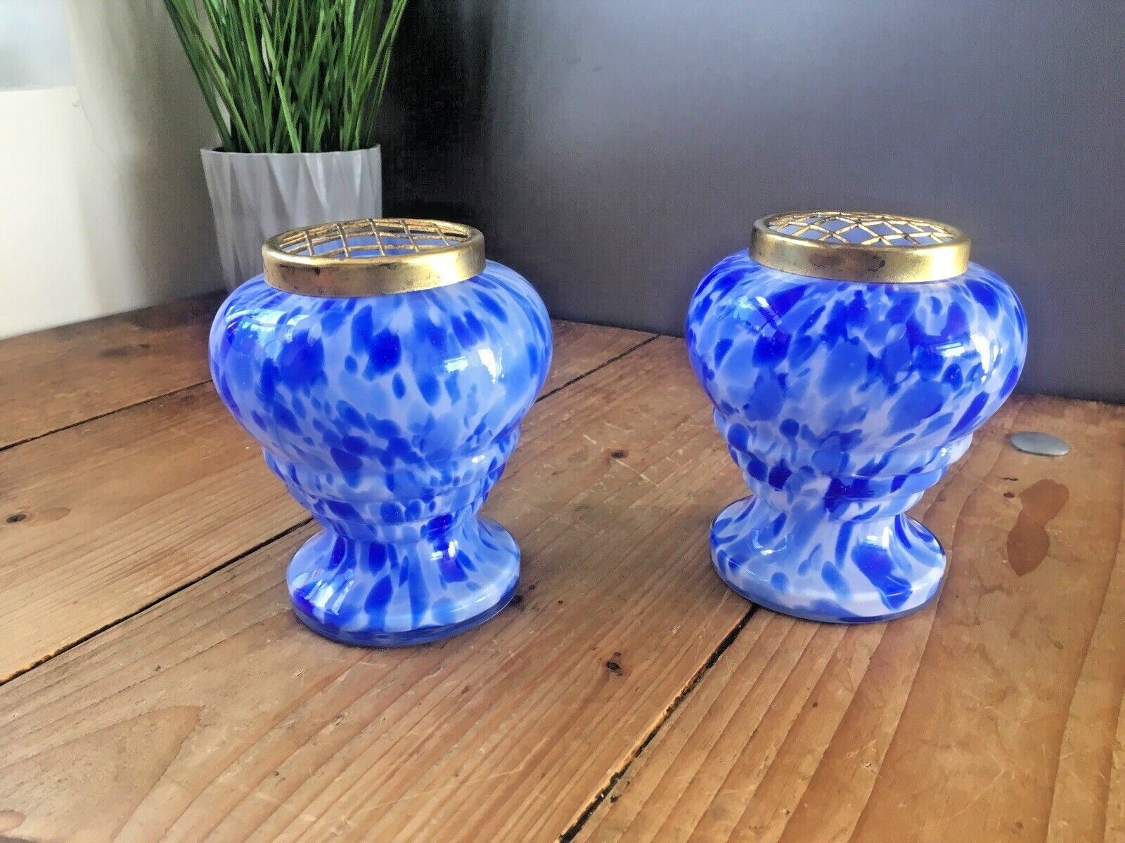 Superb Pair Of Art Deco Bohemian Czech Spatter Glass Posy Frog Vase Franz Welz photo vinterior