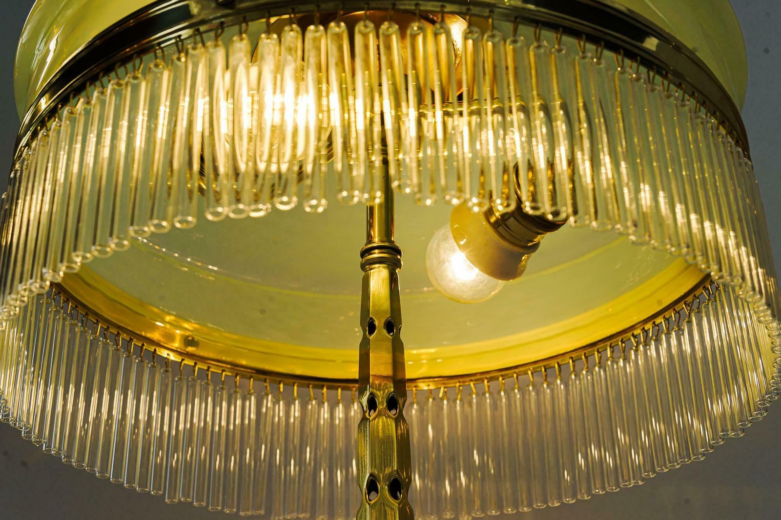 photo vinterior Art Deco Table Lamp With Originla Opaline Glass Shade Vienna Around 1920s