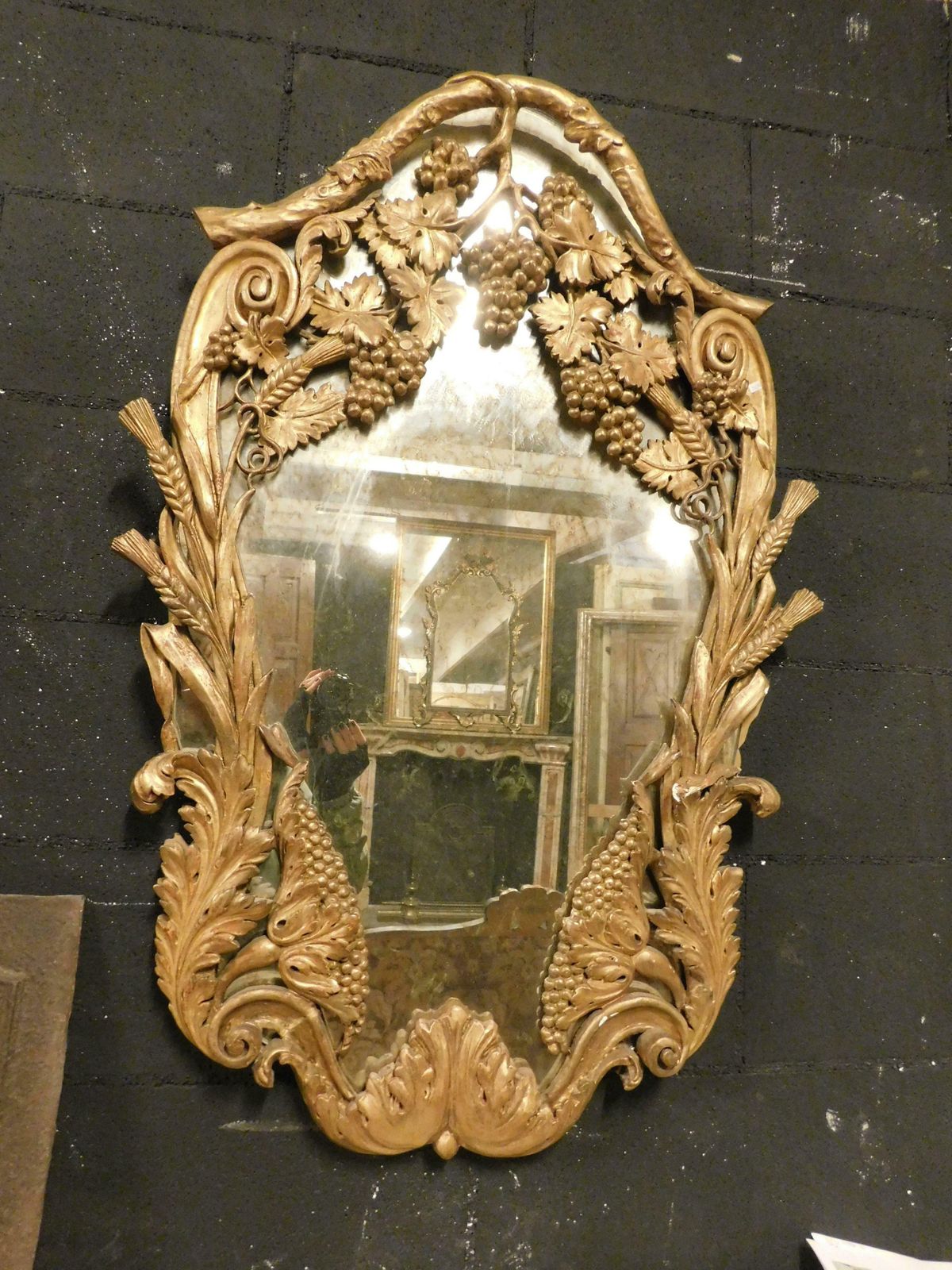 Mirror Carved With Grapes And Gilded, 19th Century Italy photo Home Decor