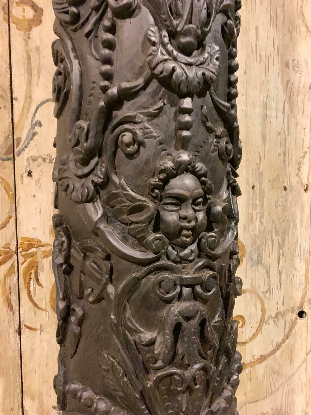 Antique And Important Portal Richly Carved In Walnut, 16th Century Italy (Rome) photo vinterior