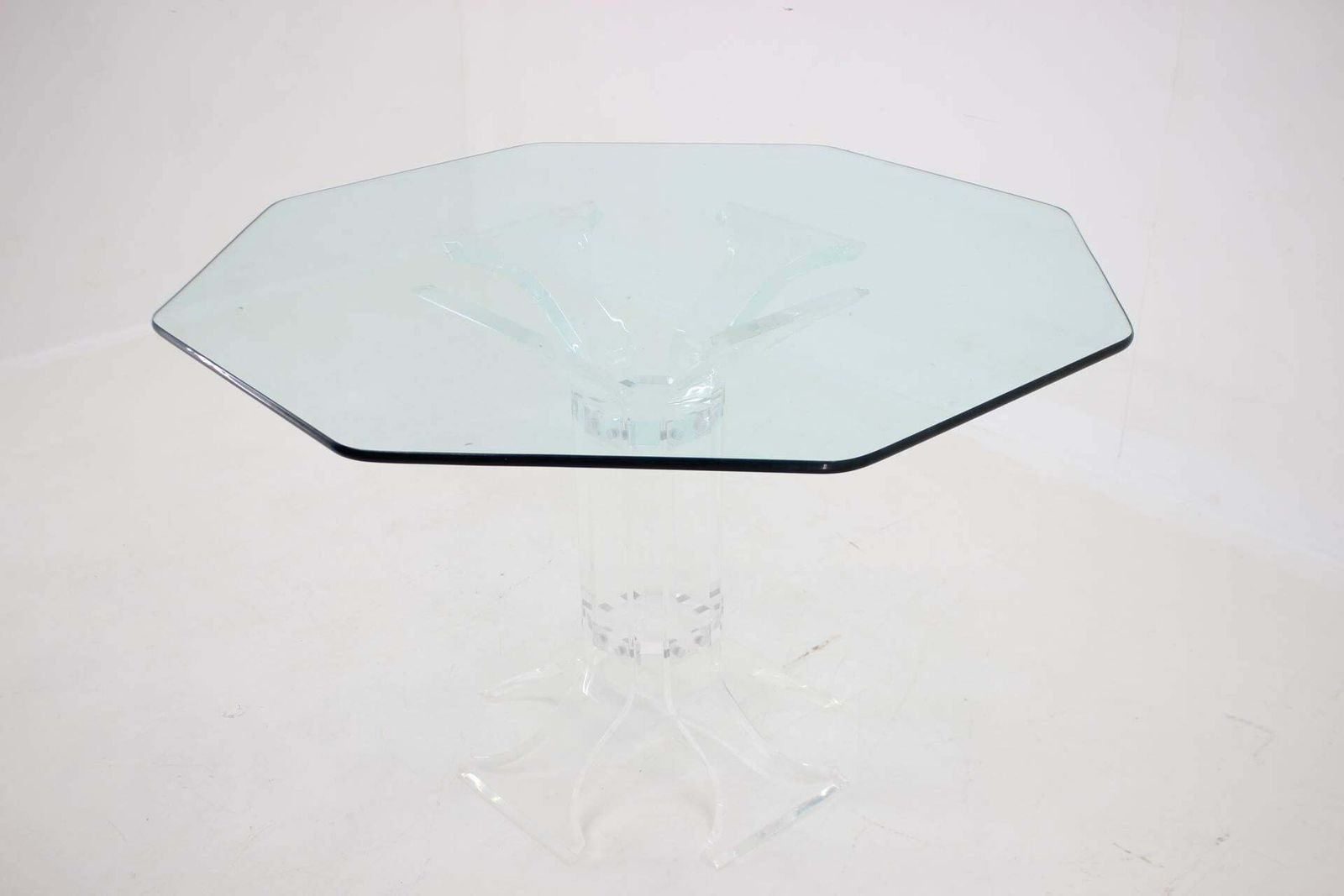 photo furniture 1970s Lucite Dining Table With Glass Top, Charles Hollis Jones Style