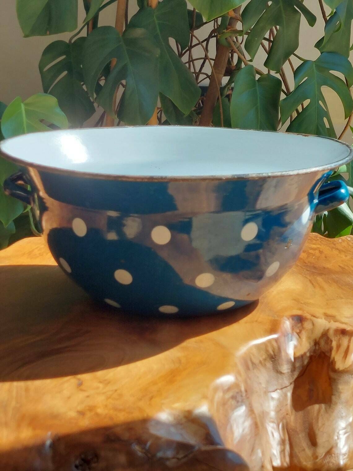 Vintage Xl Polka Dot Enamel Bowl With Handles/Retro Polka Dot Bowl With Heandles/Kitchenalia/Shabby Chic Kitchen Decor /Emo Yugoslavia/ 1970 photo Home Decor