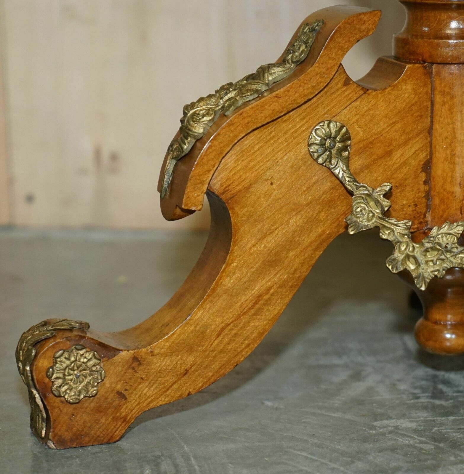 3950.0 Pair Of Antique French 1880 Burr Walnut, Gilt Brass Green Marble Side End Tables photo
