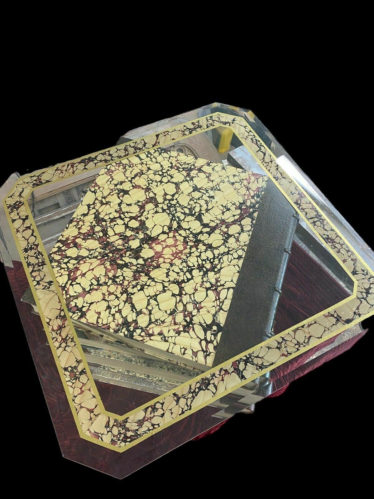 Stunning Stacked Leather Book Form Coffee Table Ocasional Side Bevelled Glass photo 2655.0