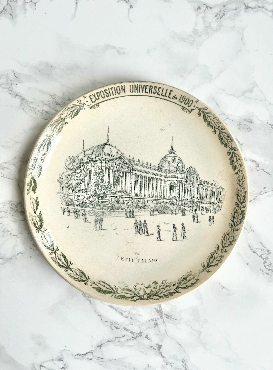 Choisy Le Roi Hb   Pair Of Rare Plates In Fine Pottery Illustrating The Universal Exhibition Of 1900 photo furniture