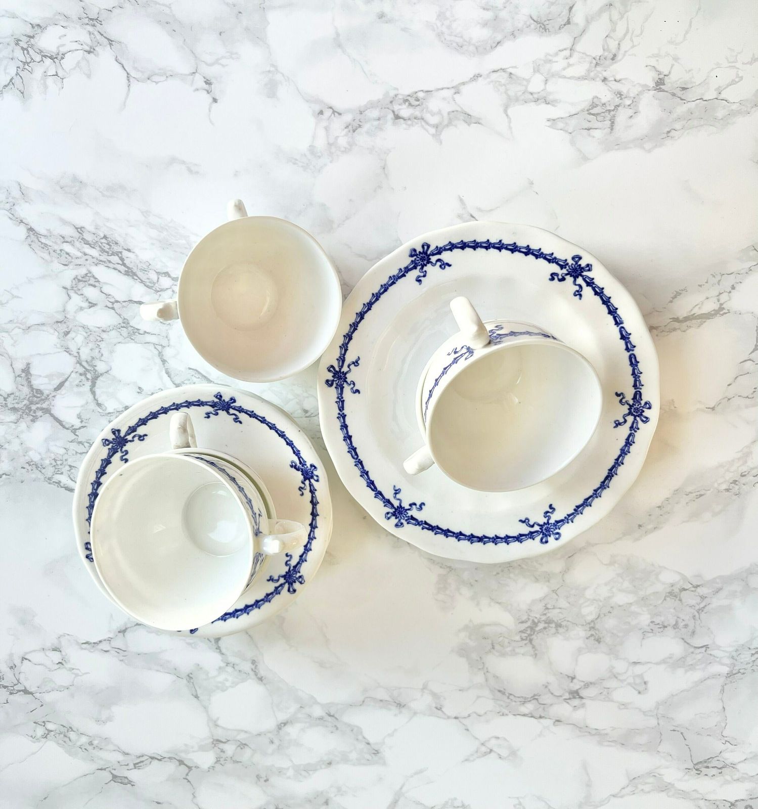 Royal Crown Derby   Early 1900 Blue And White Tea Set With Decor Of Garlands And Bows   18 Pieces