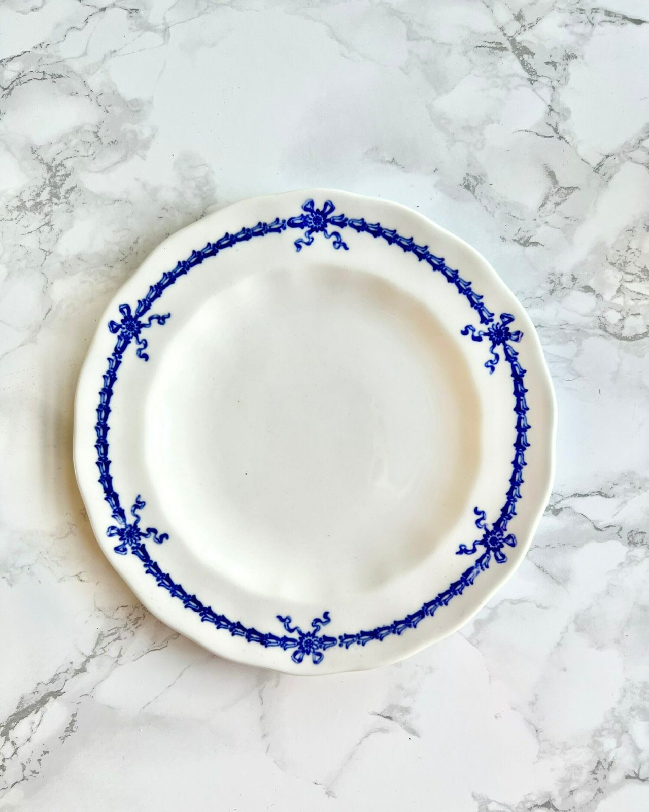 Royal Crown Derby   Early 1900 Blue And White Tea Set With Decor Of Garlands And Bows   18 Pieces photo 162.0
