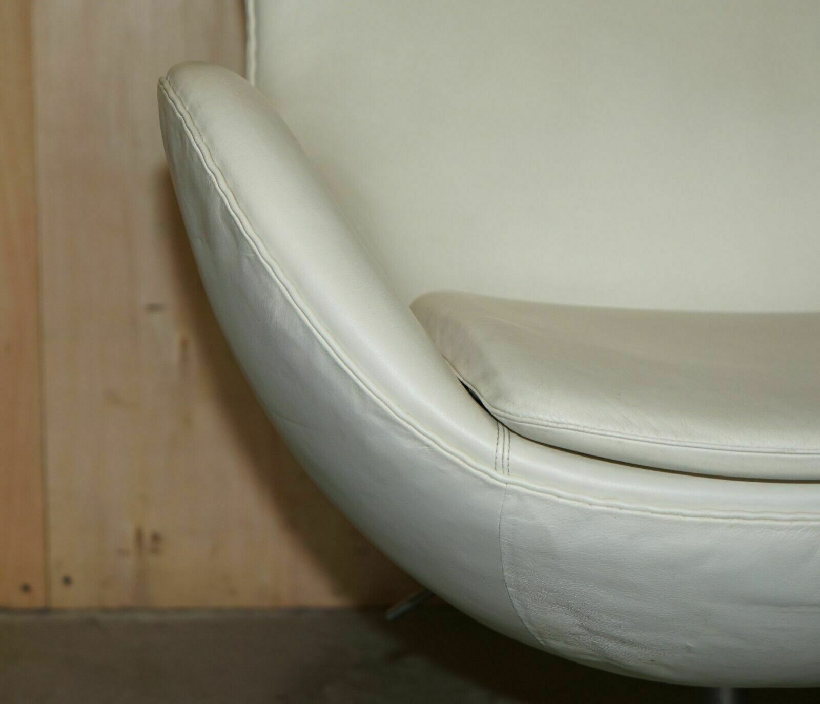 photo for sale Rrp £17,649 Stamped Fritz Hansen Cream Leather Egg Chair & Ottoman Footstool