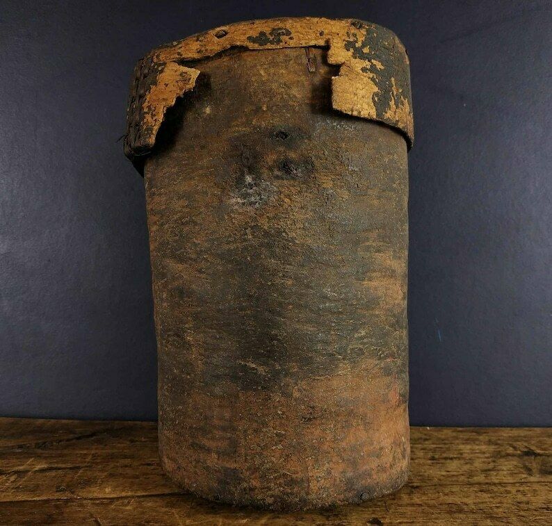 19th Century Gabon Africa Wood Tree Bark Container Box, Antique Primitive Bentwood African Wooden Treen Box photo vinterior
