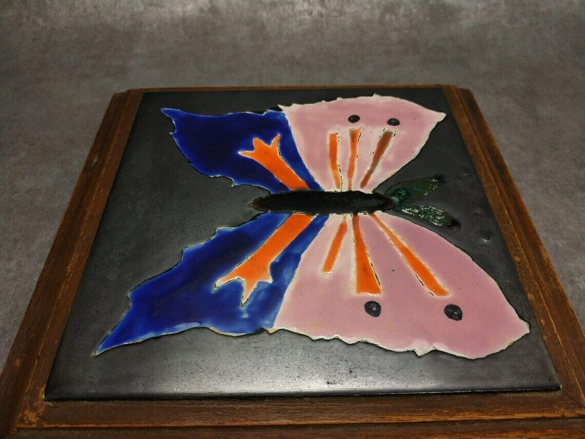 Vintage French Trivet, Mid Century Modern Ceramic Tile Butterfly Pot Rest, Mcm Wooden And Pottery Insect Trivet, La Ferte Gaucher, Tableware photo vinterior